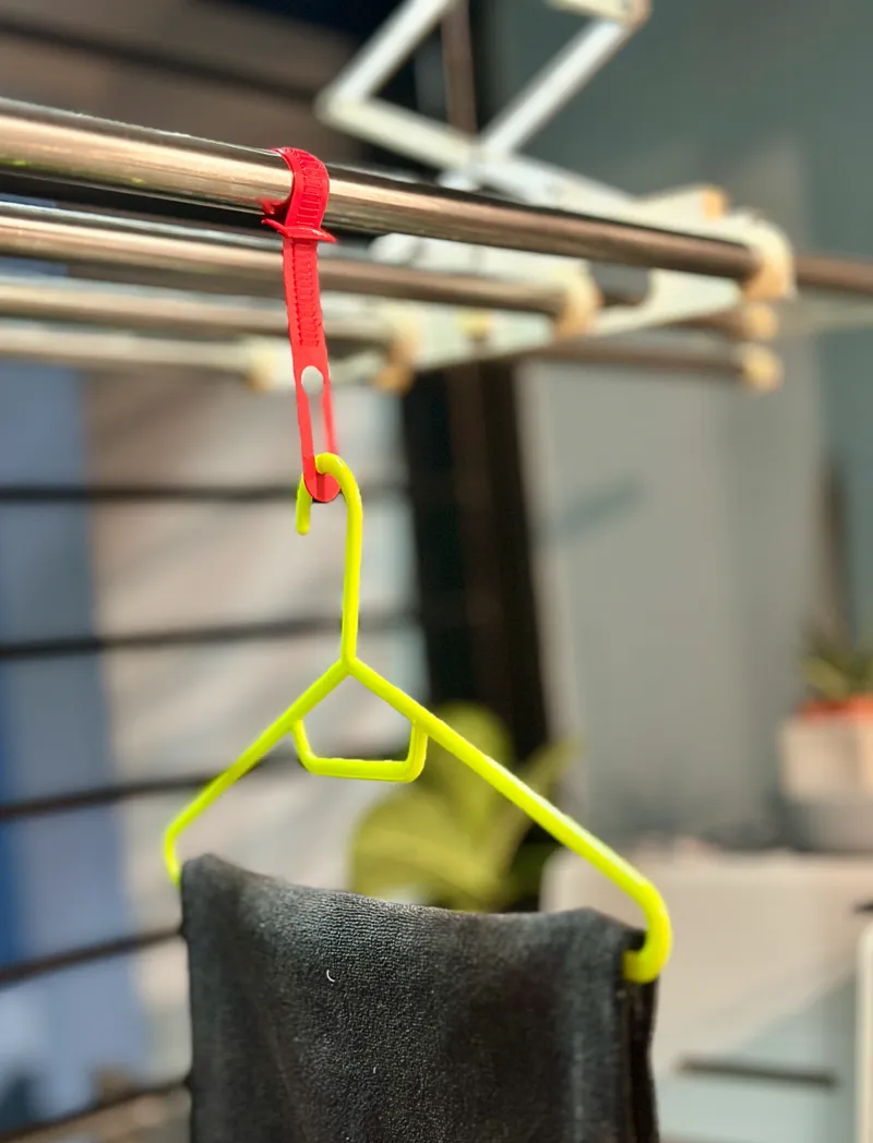 Windproof Clothes Hanger Buckle
