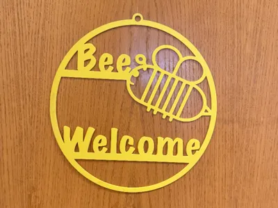 Bee Welcome – Door & Wall Hanger with Bee Motif