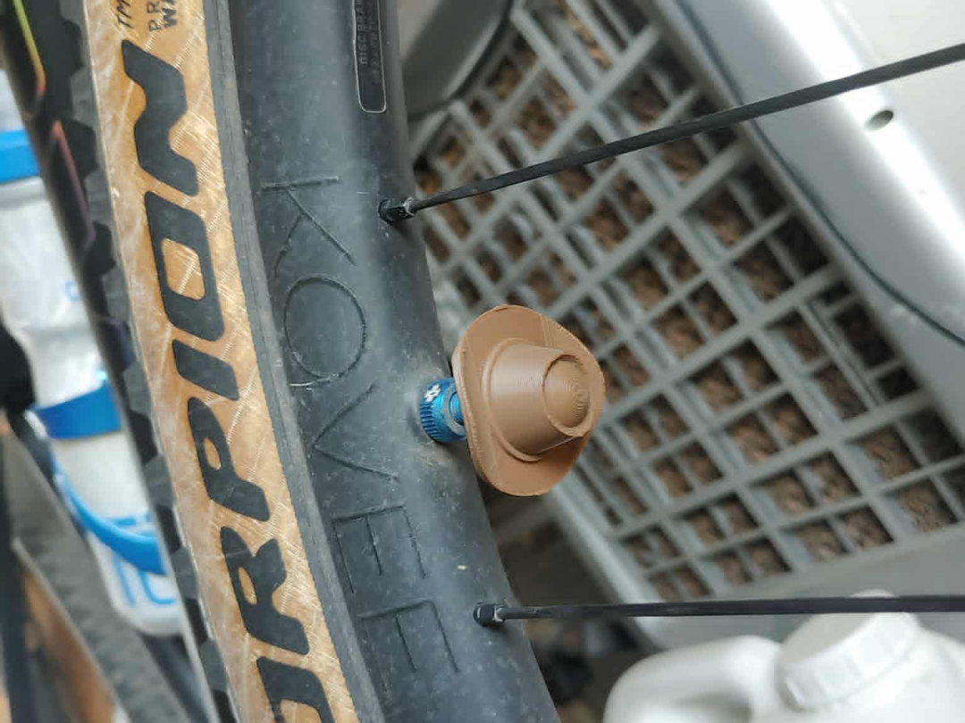 Cowboy Hat Valve Cap Presta
