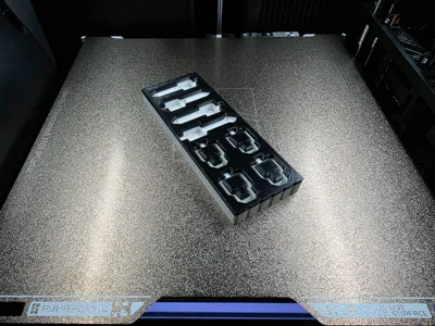 H2C nozzle storage for h2dual ams riser systems