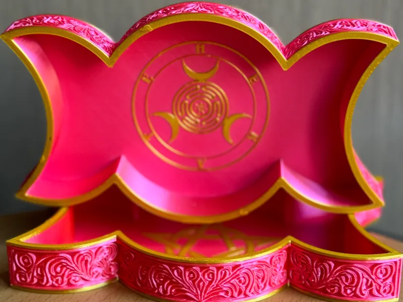 Hekate’s Triple Moon Trinket Trays
