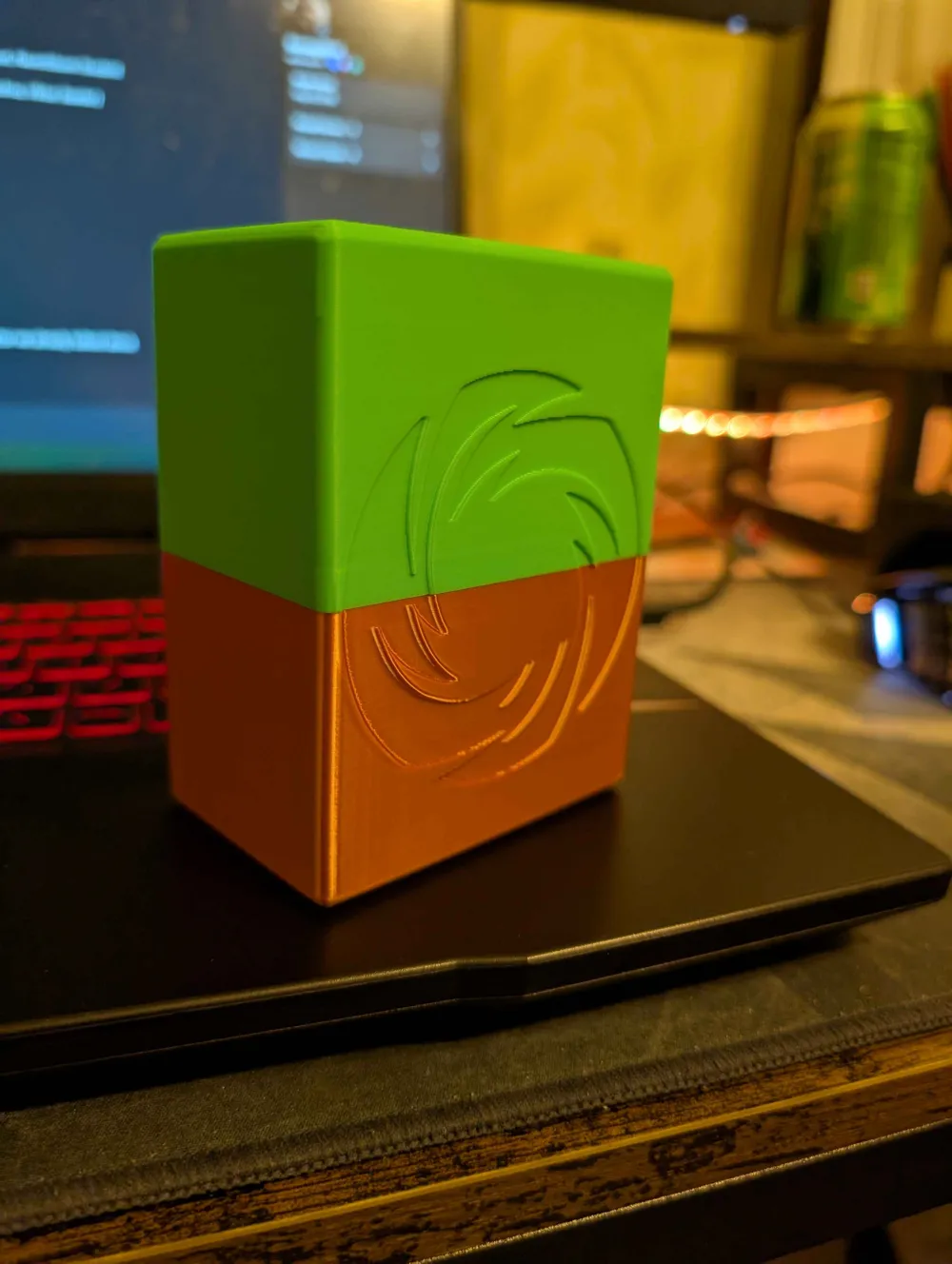 Riftbound Deckbox (56 Single sleeve) - Free 3D Print Model - MakerWorld