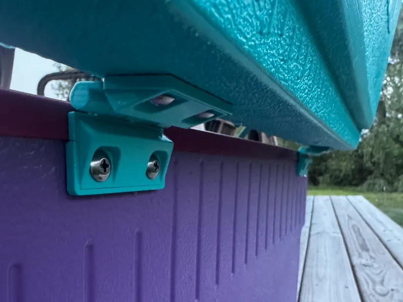 Thermos 55 print in place cooler hinges