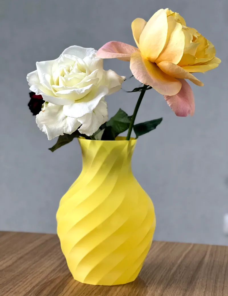 Twisted polygon vase