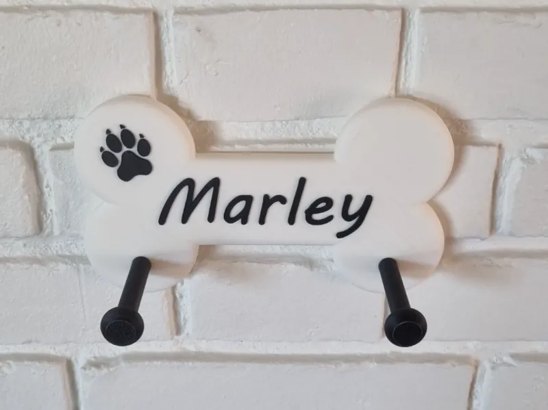 Leash holder for dogs