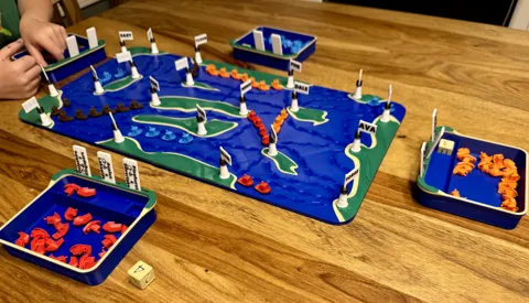 Benchy Shipping Co - The Game view 4