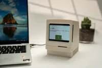 Mini écran de bureau style Macintosh — photo 3