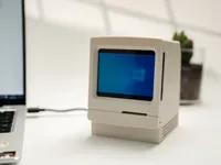 Mini écran de bureau style Macintosh — photo 1
