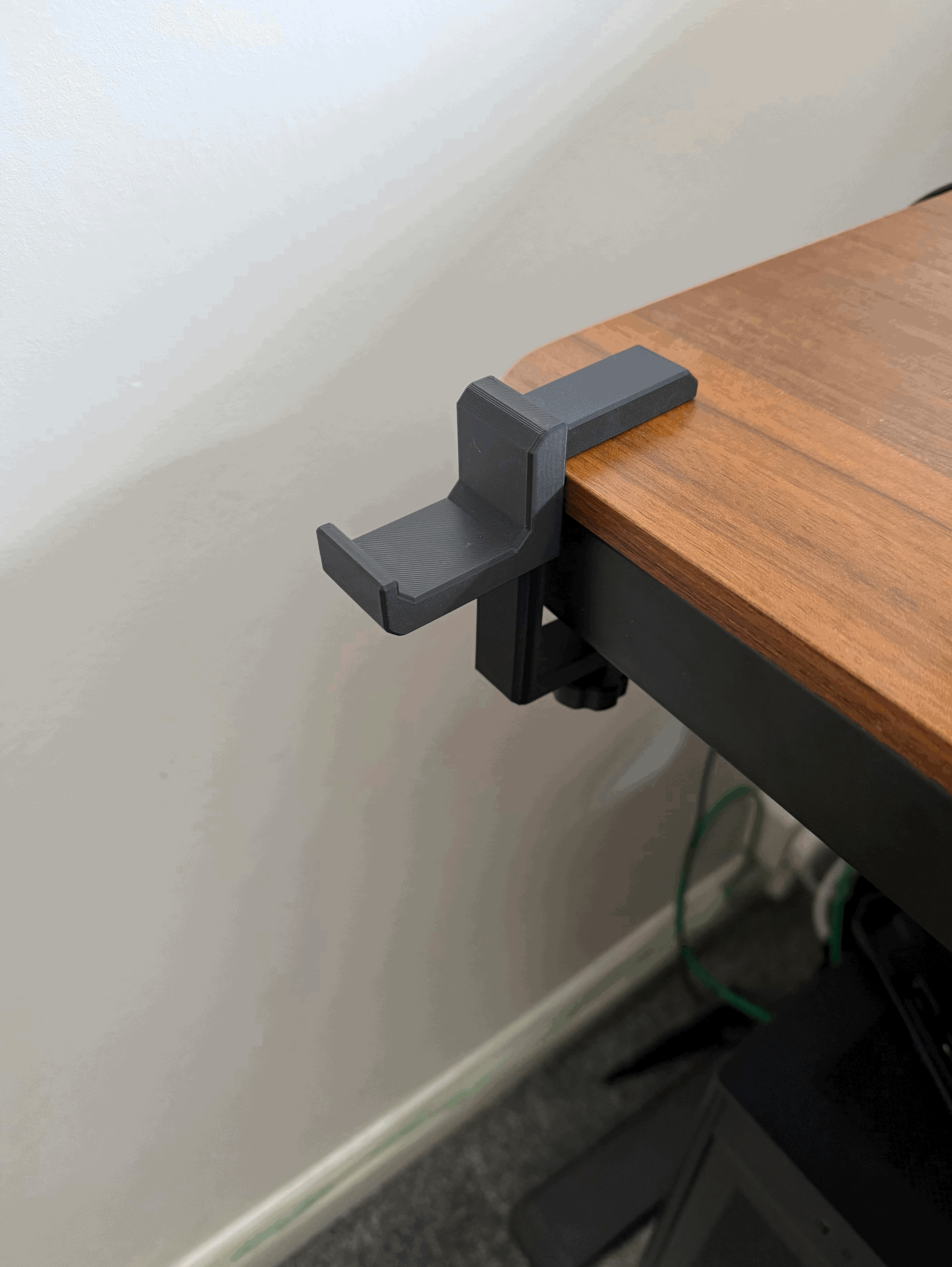 Modular Desk Clamp System
