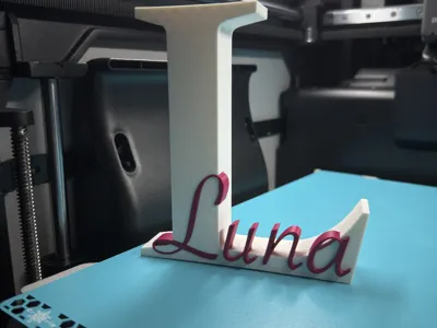 Luna Nameplate