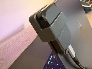 SnapMount–MacBook Pro SSD Clip for Crucial/Sandisk