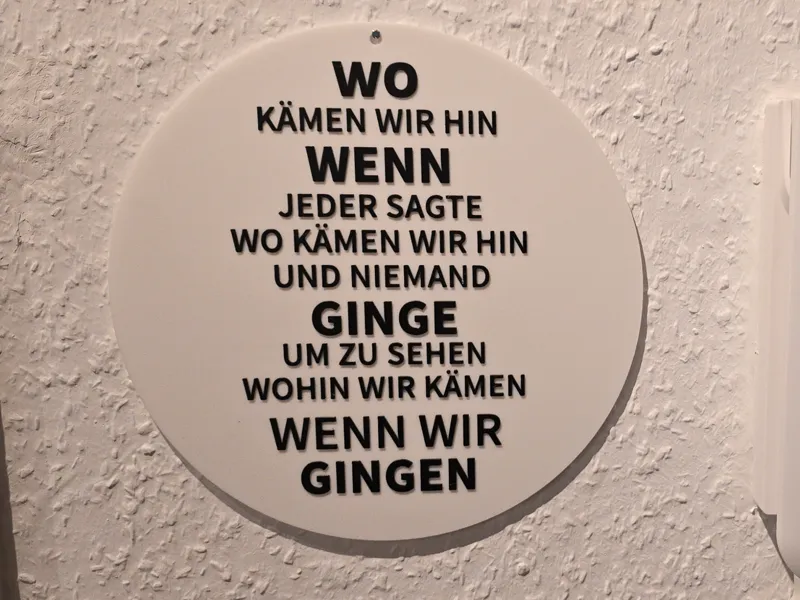 „Wo kämen wir hin“ Wanddeko, von Kurt Martin