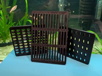 Parametric slotted divider/separator for aquariums