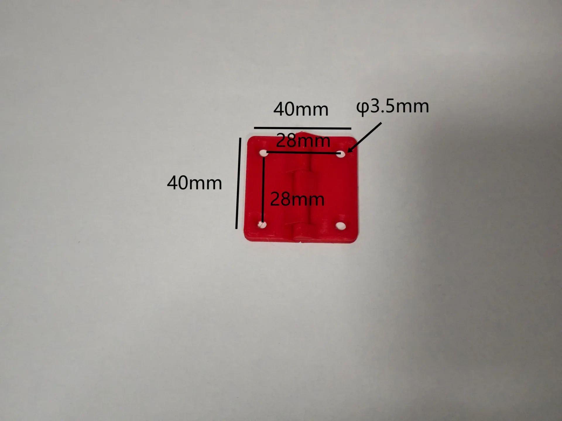 铰链合页（尺寸：40*40mm 孔距：28*28mm 开孔：3.5mm）