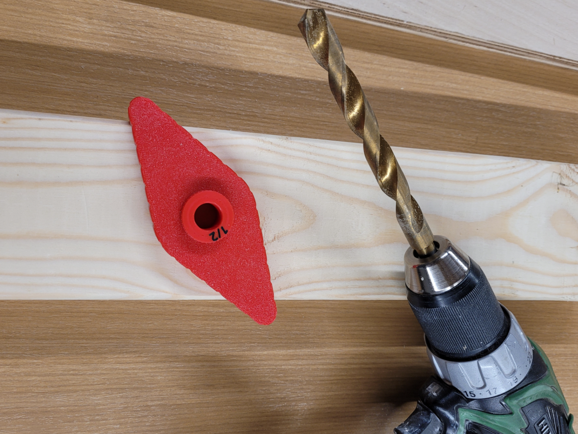 Large Centering drill hole guide