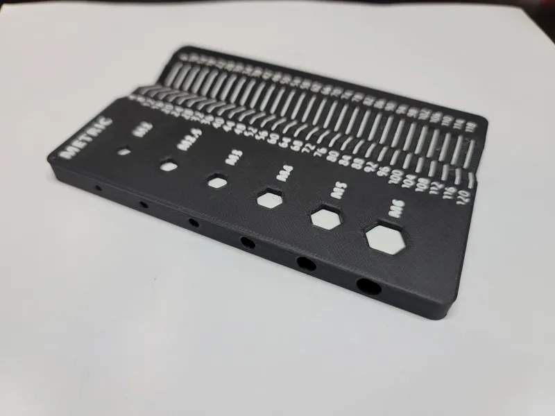 Screw and Nut Measurement Tool