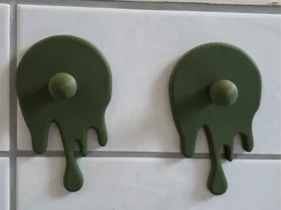 Dripping Wall Hook for Towels & Clothes