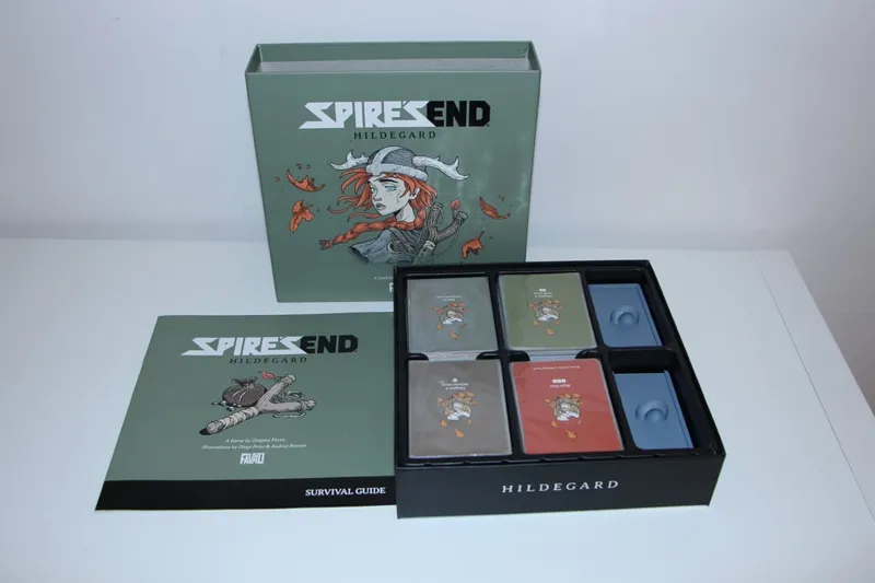 Spire's End Hildegard Organizer Insert Helper