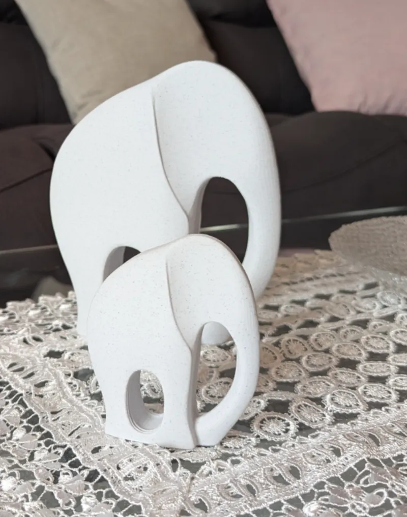 Stylized Elephant - Minimalist 3D Decoration