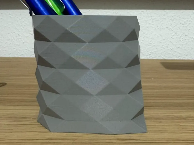Moderne Stiftehalter (Ständig neue Versionen)