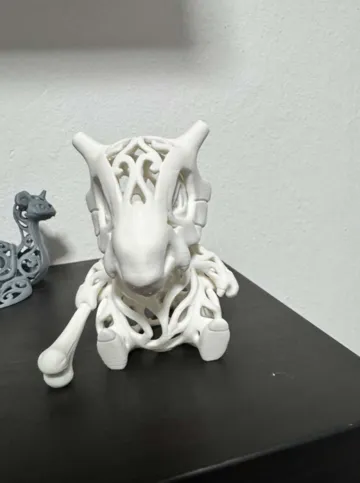 Pieza para disfraz o exhibición: Ornamental Filigree Cubone pokemon — vista de referencia 5