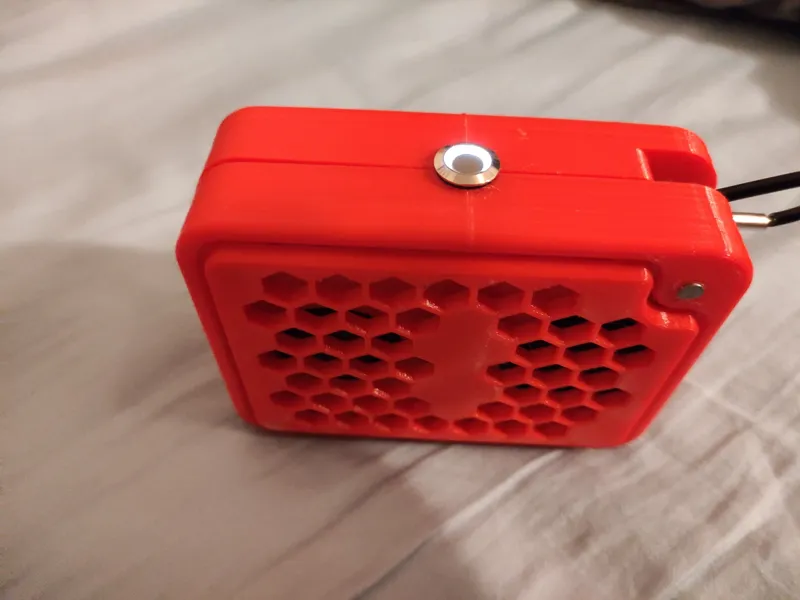 clip bluetoothspeaker