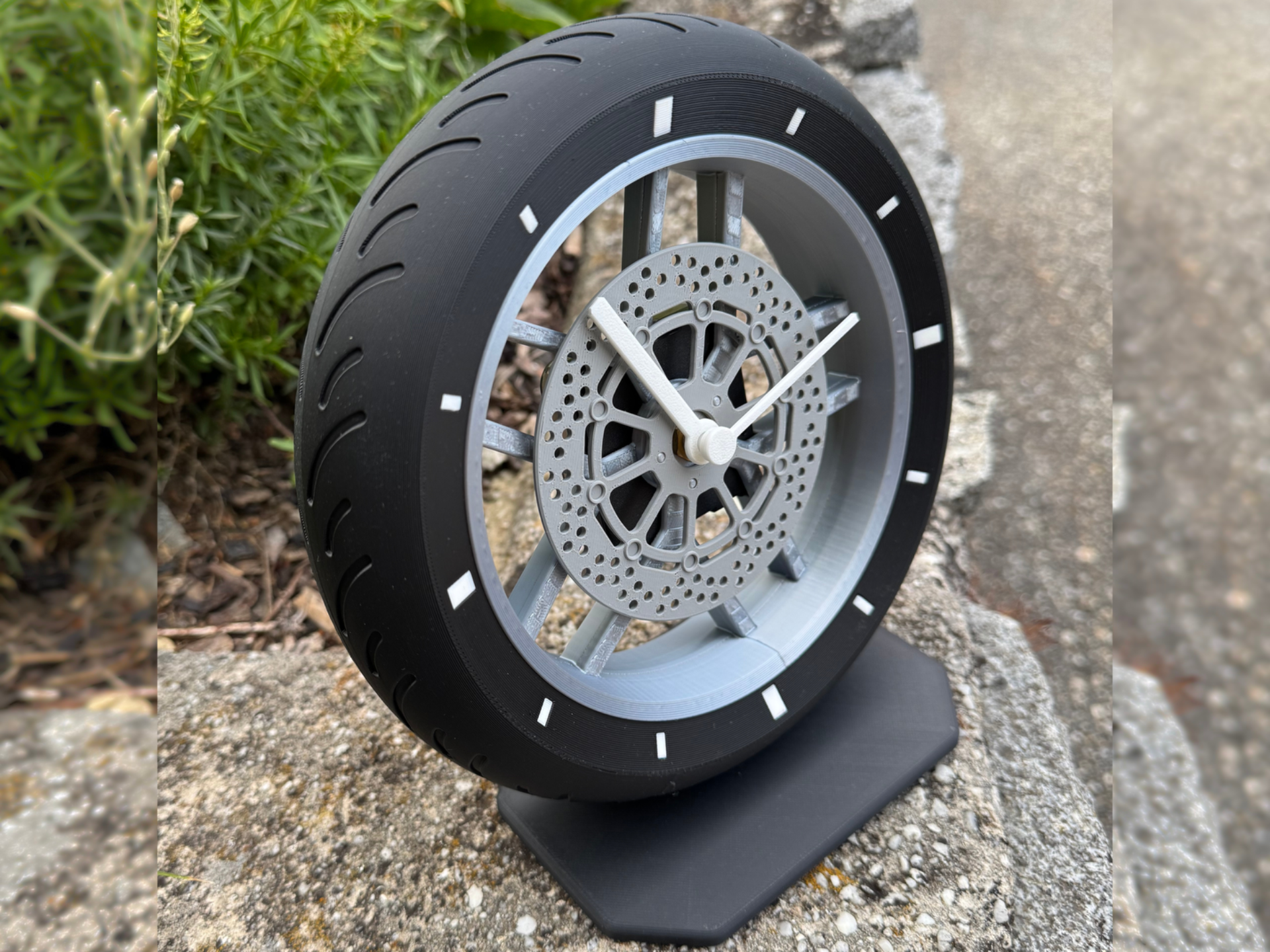 Brake Time – Motorcycle Wheel Desk Clock