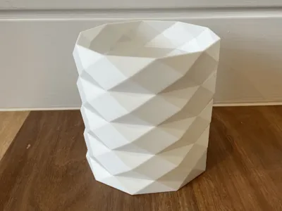 120mm Low Poly Planter