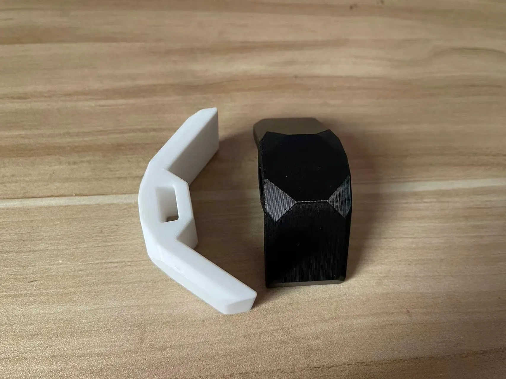 DIY KEN ページ Milescraft LockMatePLUS Self-Clamping Lock & Knob