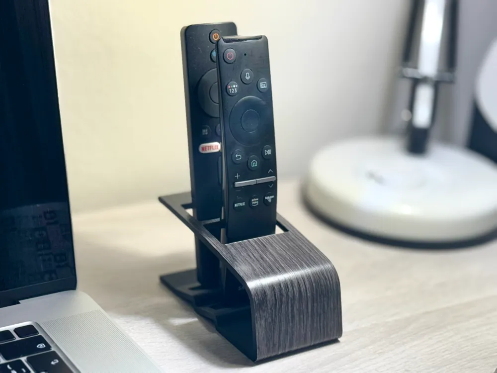 Modern Remote Holder by Tomasvallo - MakerWorld
