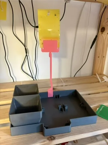 Soporte: Sticky trap holder — vista de referencia 4