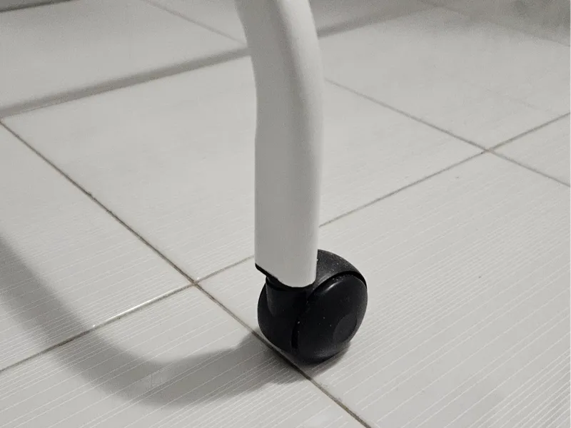 IKEA MULIG on wheels