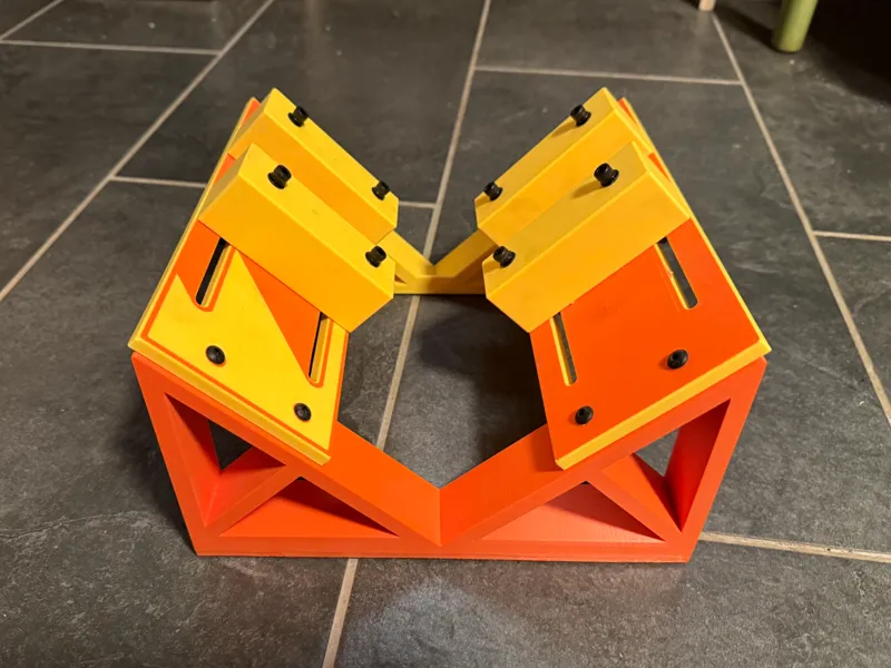 Corner spline jig
