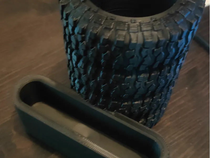 Mud tire pen cup + card holder