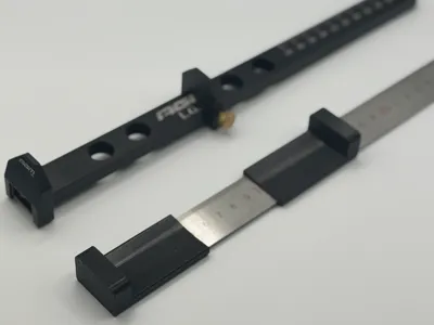 RC car track width measuring tool