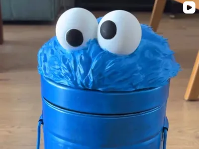Cookie Monster Trash Bin 