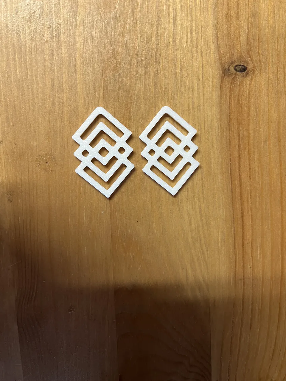 earrings view 2