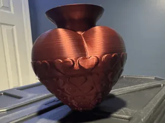 Valentines heart vase