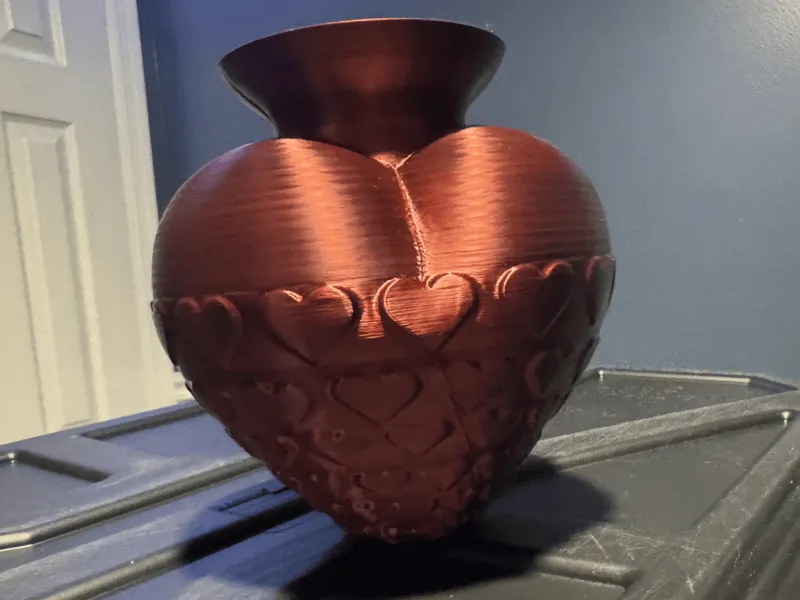 Valentines heart vase