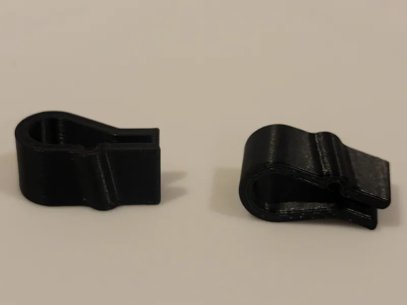 Slanted Universal Filament Clip for Gridfinity