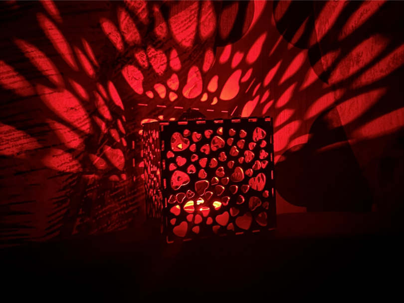 Heart Lamp – 6 Piece Puzzle Ambient Lamp