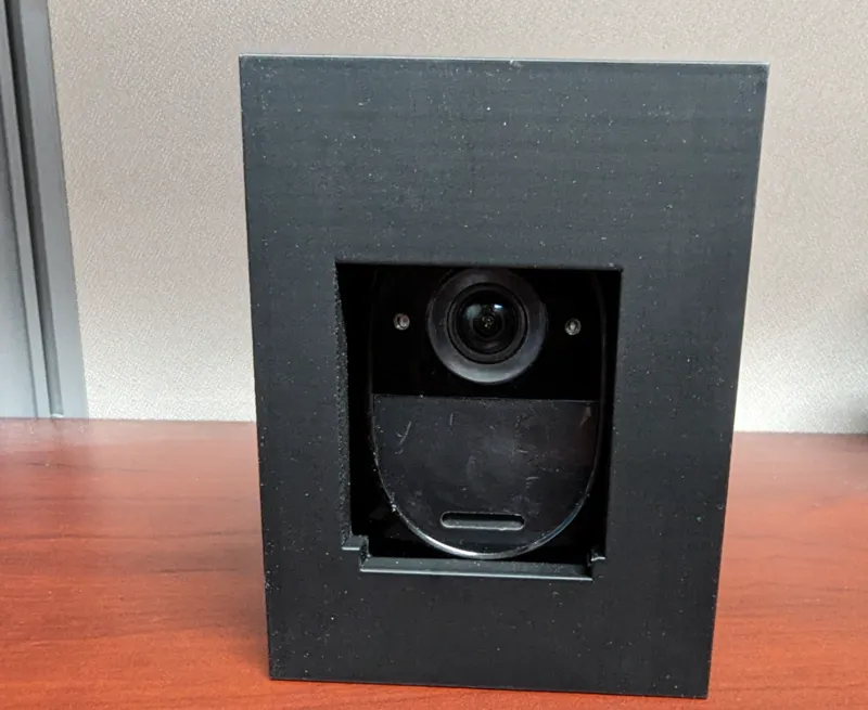 Arlo 2 LTE discreet box