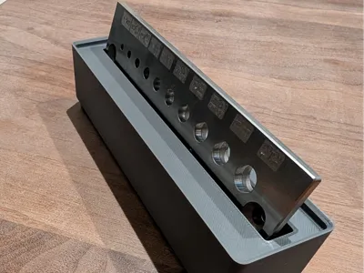 Dowel Plate - Gridfinity bin