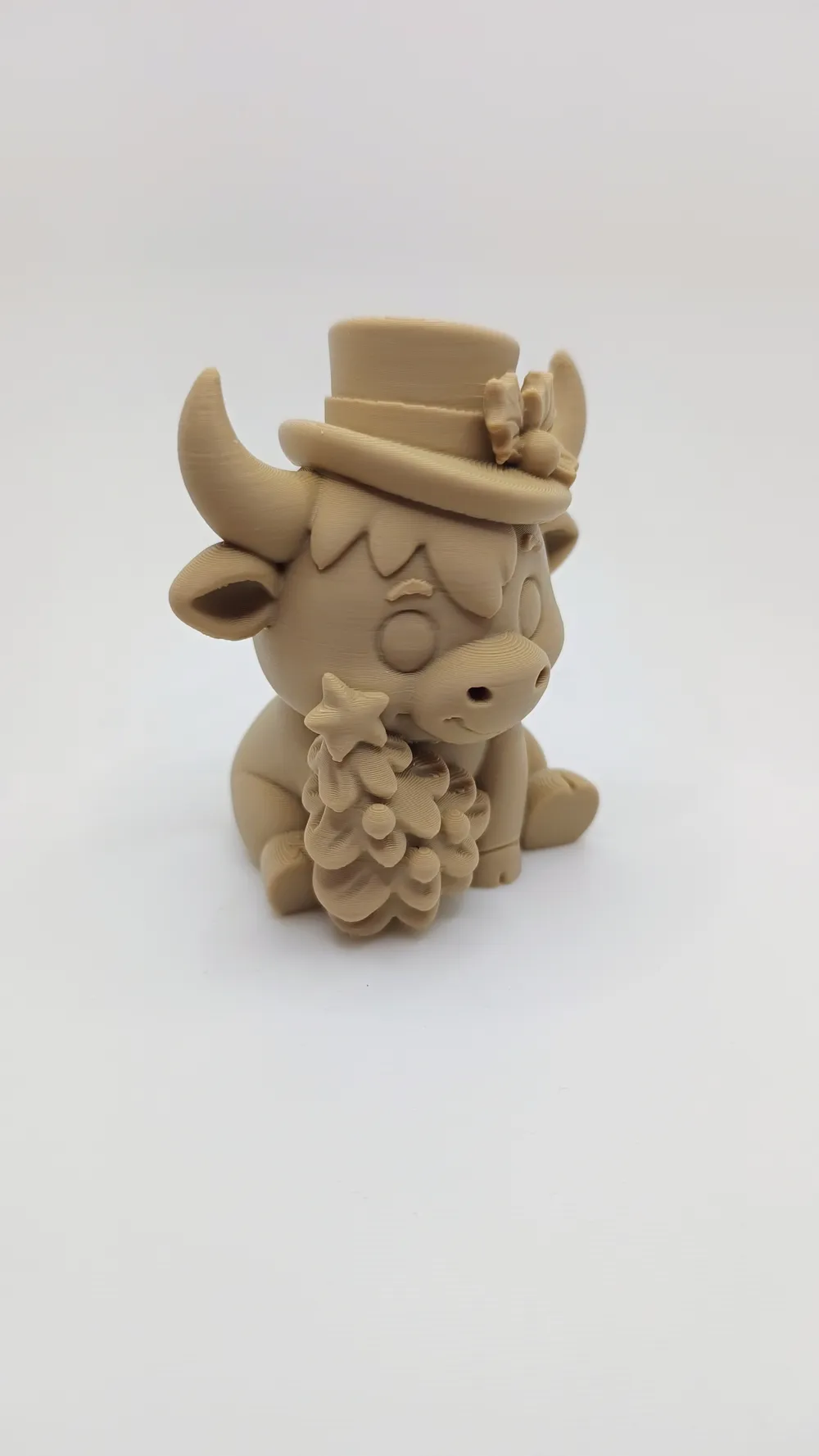 Christmas Cow with Magic Fir Tree - Free 3D Print Model - MakerWorld