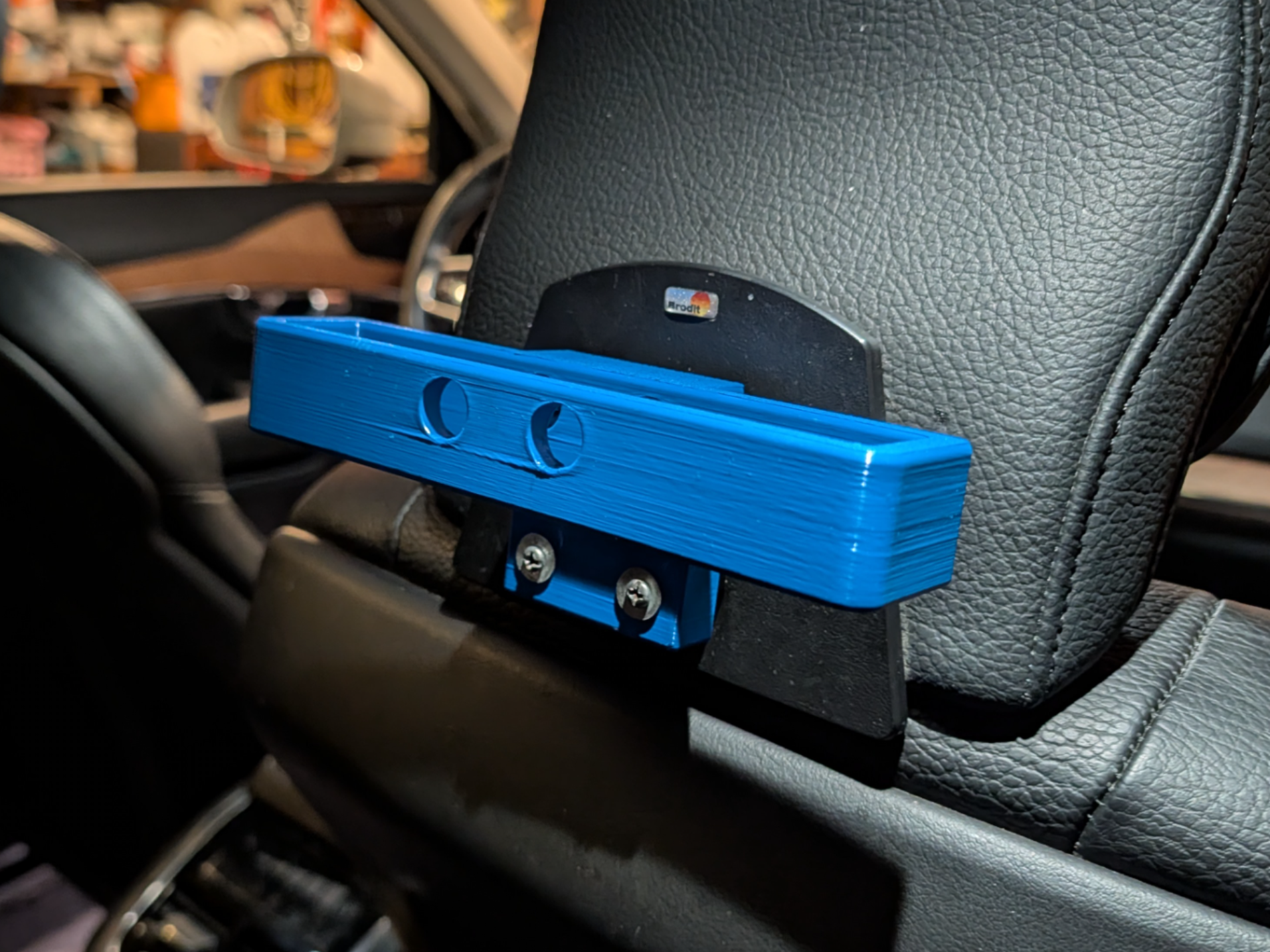 Large Tablet Headrest Mount ProClip/Volvo/AMPS