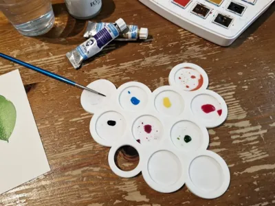 Modern Color Mixing Palette with brush holder