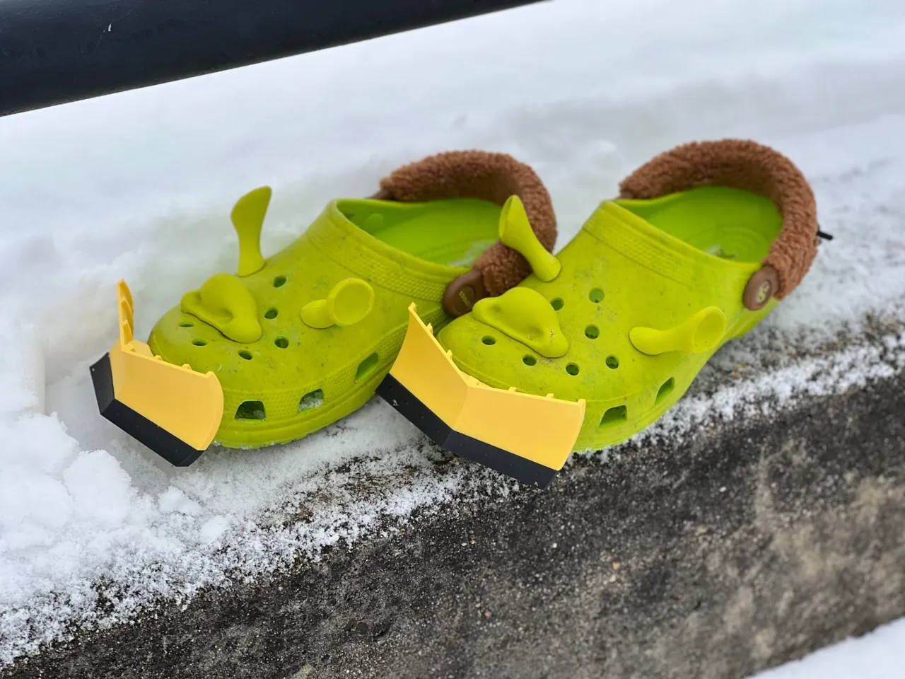 Snow V-Plow for Crocs view 4