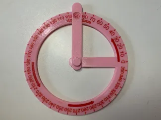 360°旋转角尺（360 ° rotation angle ruler）