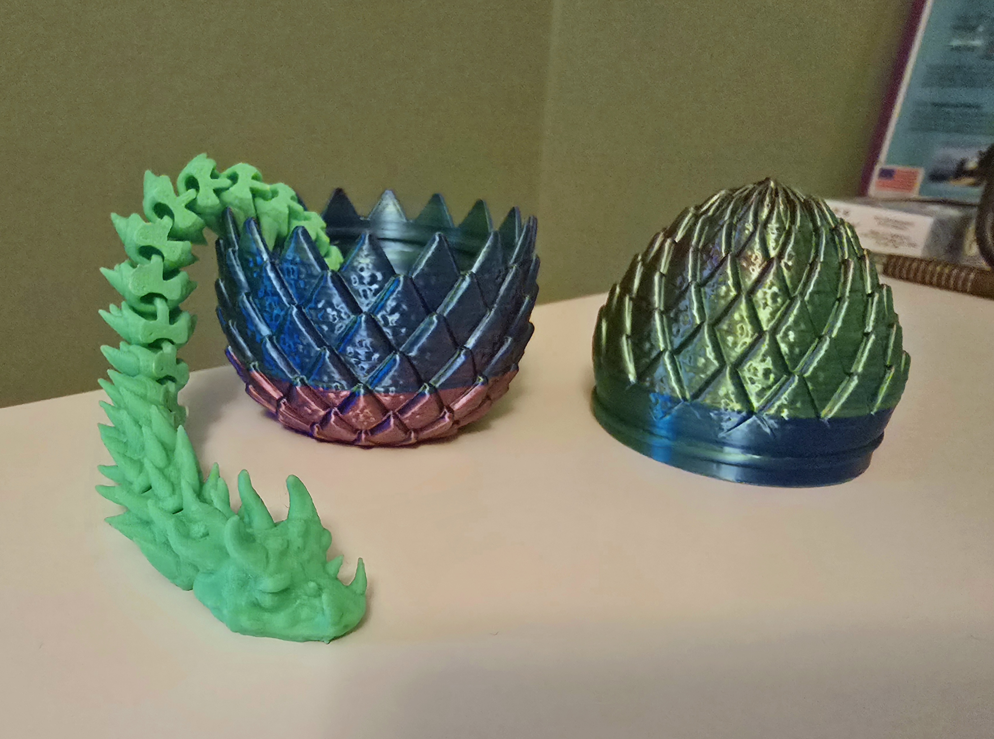 Miniatura 7 do modelo 3D Dragon Egg Container