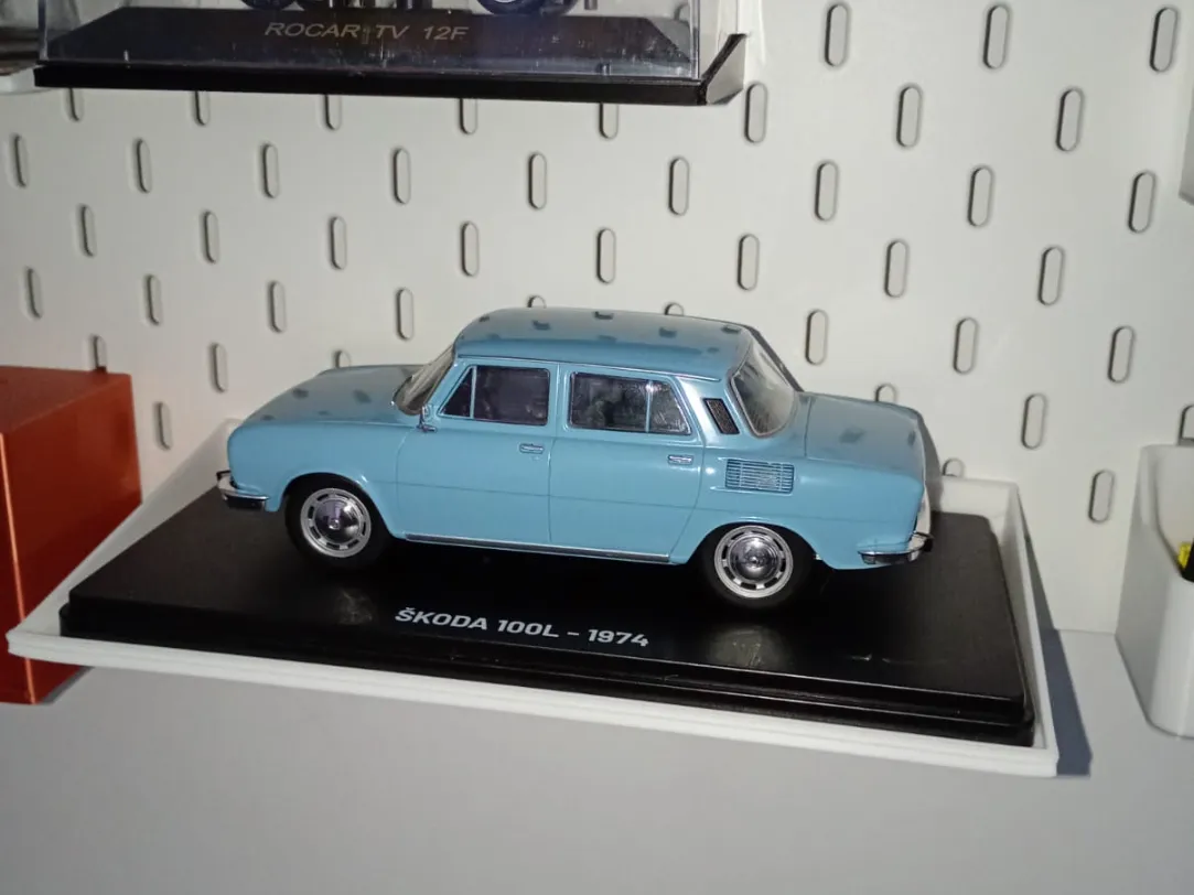 Support Skådis pour voitures miniatures 1:24